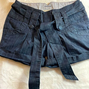 Boom Boom Jean shorts with belt